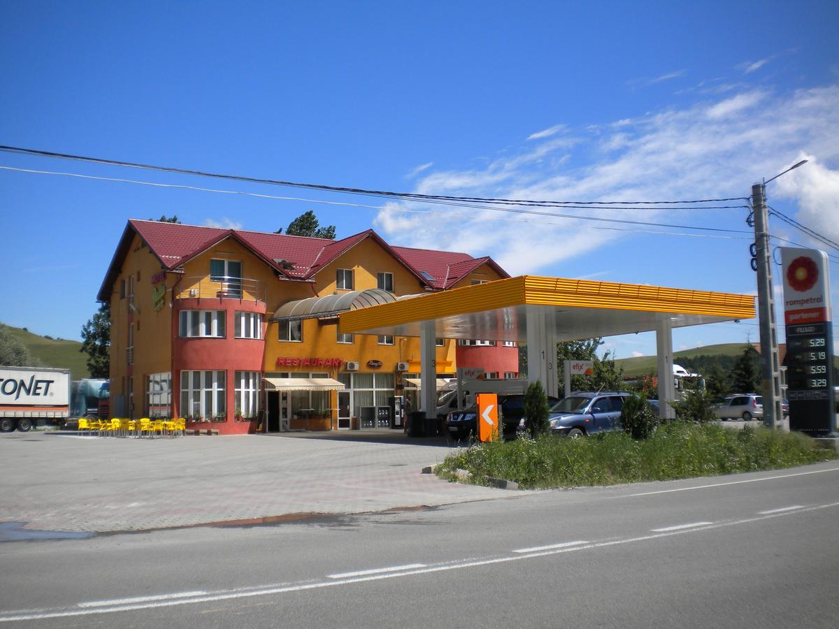 Motel Dalia Gilău Eksteriør bilde